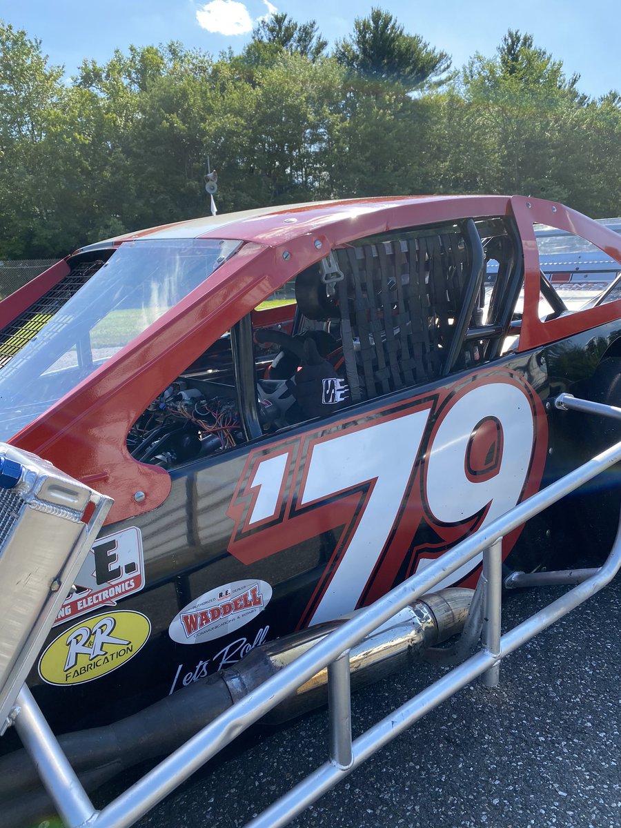 StaffordSpeedwy's tweet photo. Gotta race your way in tonight. 36 Open Modifieds signed in here 👊
.
#48 @MarcelloRufrano
#176 @DiMatteo176
#79 Danny Cates
#81 Todd Owen
.
Tune in live on https://t.co/7EJ5W3GnGH
#BudLightOpen https://t.co/VARYUvH3qL