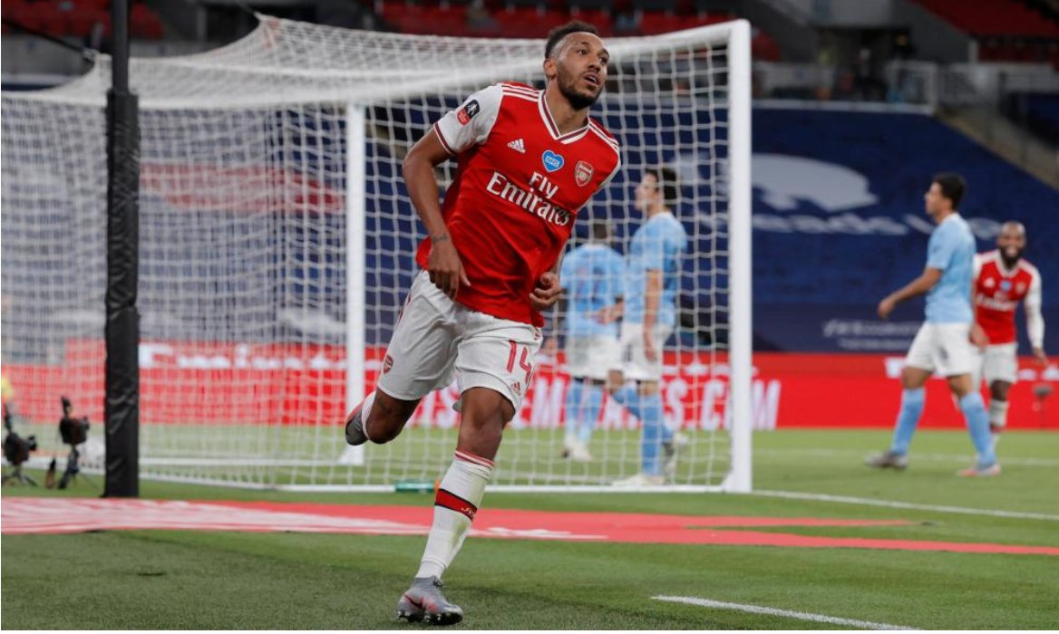 MutwiriMutuota's tweet photo. What a classic smash and grab, defensive nous and clinical #Aubameyang finishing as record cup holders &amp; the Davids of @Arsenal slay @ManCity to advance to the #FACup final. One game to glory or bust, #14Loading #COYG #WeWinWhenWeWant FT #ARSMCI 2-0 cc @QulshTM @bismarckmutahi https://t.co/fFBbWyau3f