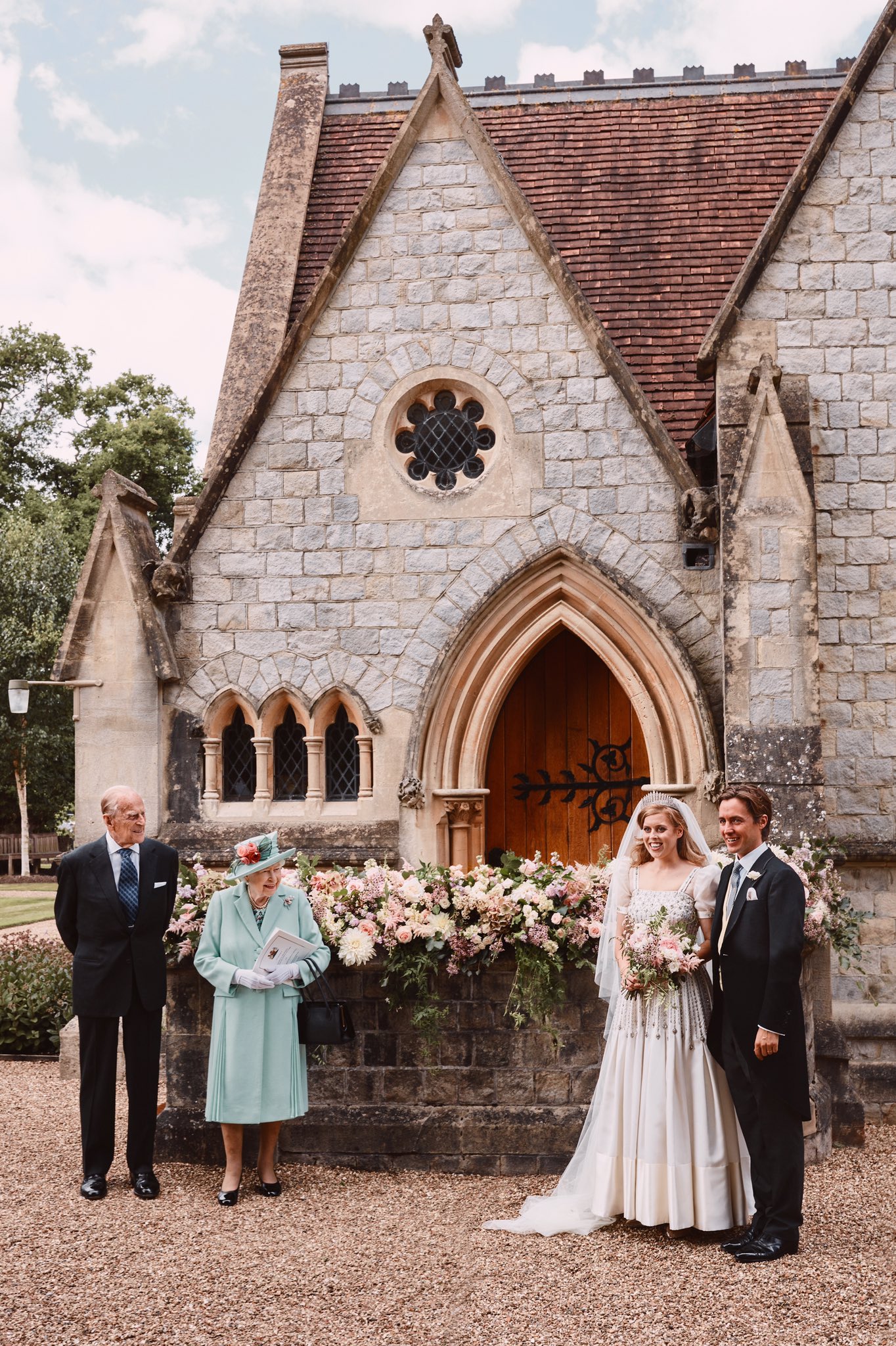 Se casó la princesa Beatriz de York en una ceremonia privada en Windsor