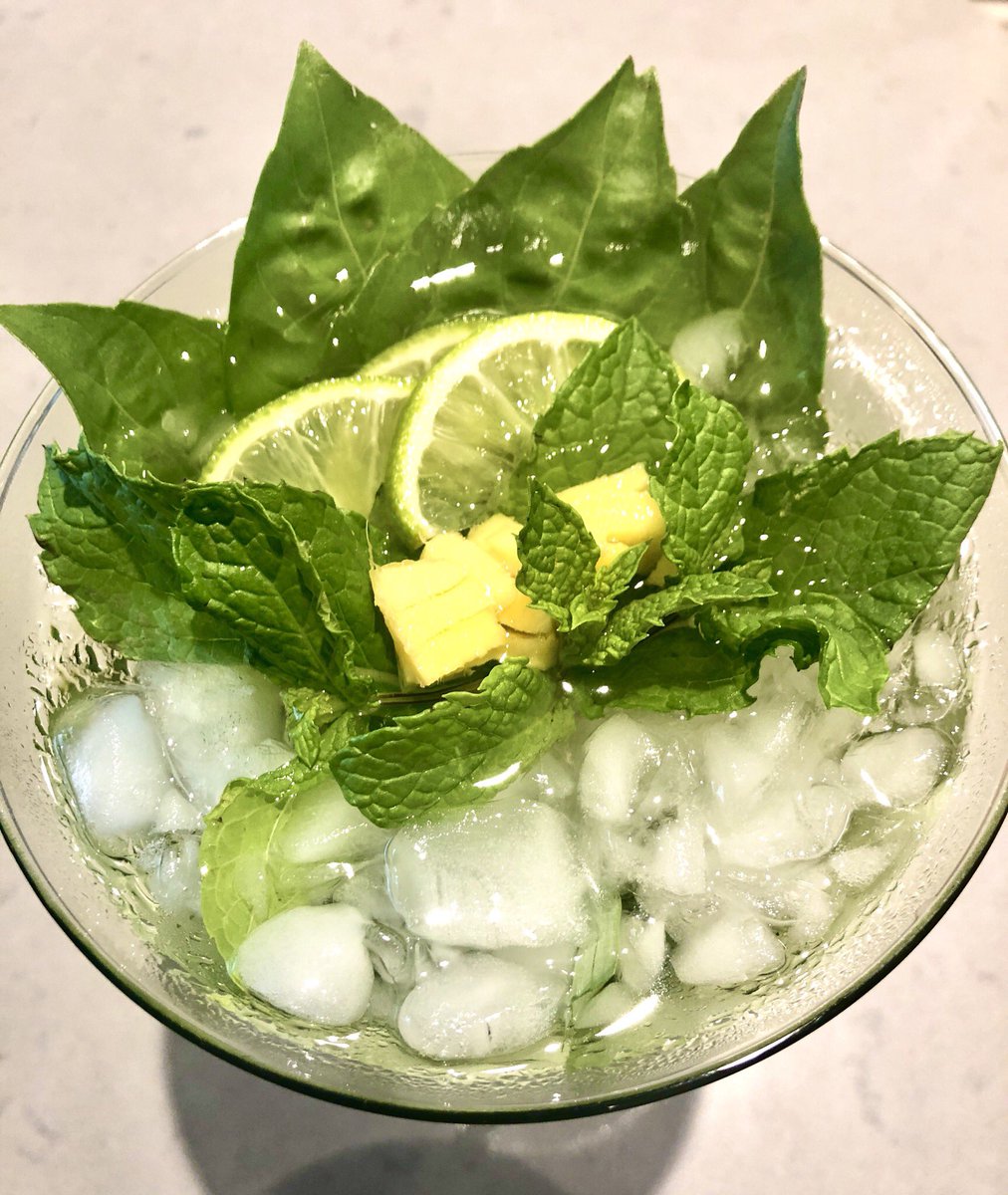 brijh's tweet photo. #BF50Beverage with #Basil #FreshGinger #Peppermint #FreshSqueezedLime #StrawberryCoconutWater
#MyGarden🥗#SaturdayVibes🤍🎶🤎 #IndigenousHerbs🌱 #Smudging #JustDoingMe @MelbaMoore1 Joy!🥰 #4Months #CQFAM #AllLove #StraightVibes https://t.co/61Oo0OORYY