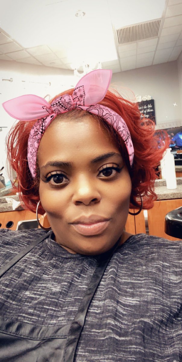 tee4677's tweet photo. Was so happy to be done with work #clevelandstylist#solasalon#suitelife https://t.co/haQnbvt2ay