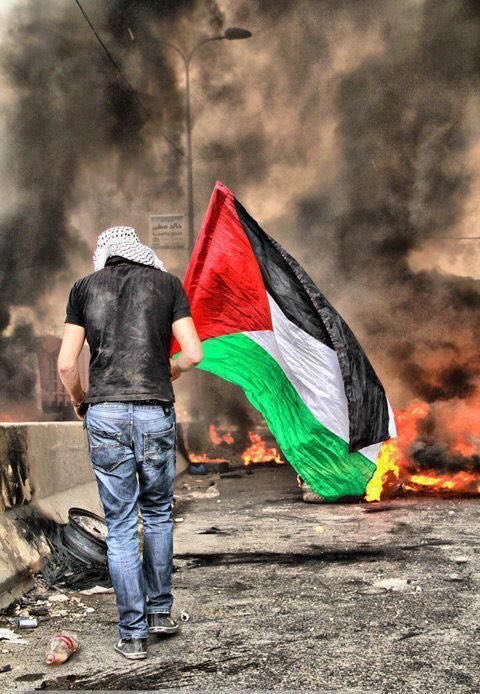 badgalriko's tweet photo. Palestina cuma hilang di Map tapi ga di dunia ini dan di hati ini 🤲🏻🤲🏻🇪🇭🇪🇭🇪🇭 Allahu Akbar #savePalestine https://t.co/BOCVmf2phY