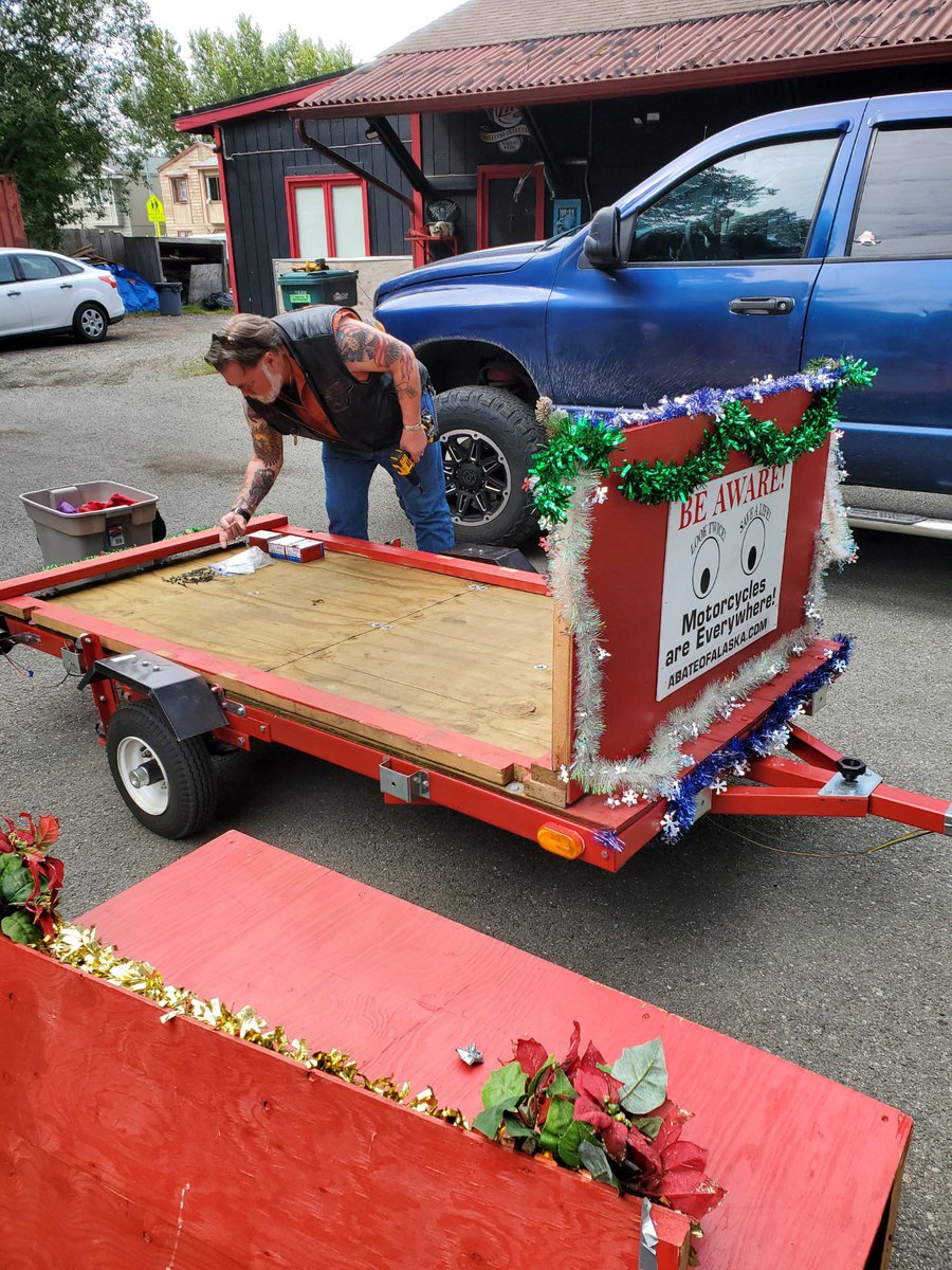 AbateofAlaska's tweet photo. Getting ready for the ABATE of Alaska Christmas In July Toy Run!  Building the sleigh and sorting toys! #alaska #biker #summer #ABATE #ChristmasInJuly #ToyRun https://t.co/qmGydJBw6m