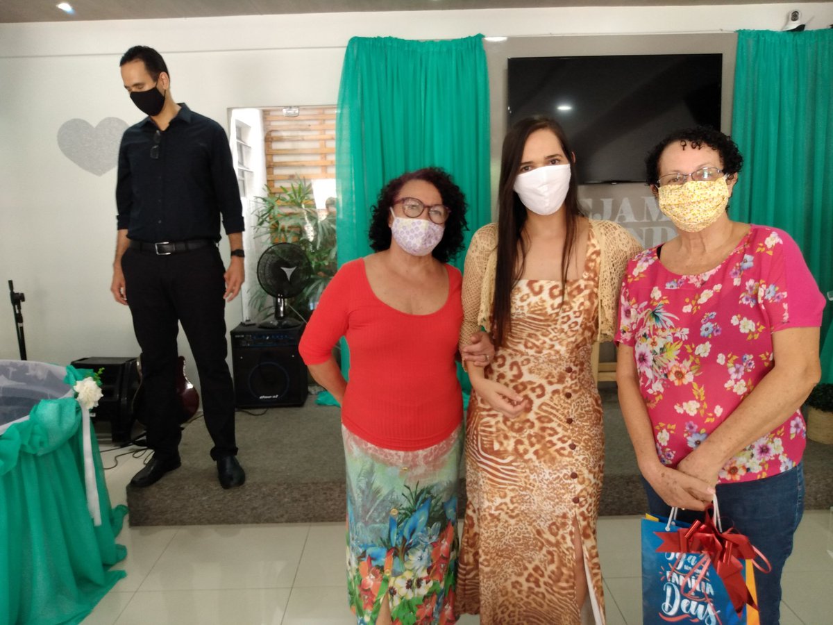 NaldimarOliver's tweet photo. O batistério não só e o cemitério onde o velho homem é sepultado, mas também a sala de parto, onde o novo homem é nascido.  @PrPauloKi @DiegoLimadePaul @prmoisesmsilva @pastorotimar @Alissonrmf @HelvioGroeschel @uniaonordeste @iasd @Pr_JadsonRocha @pr_rafaelsantos @rafaelrossi7 https://t.co/Uz6uI8qed5