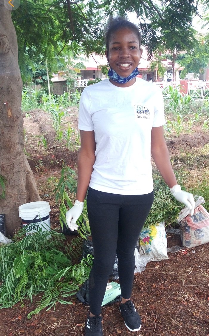 Cathyyang13's tweet photo. Do you know that a single mature tree can absorb carbon dioxide at a rate of 48 pounds per year and release enough oxygen back into the atmosphere to support two human beings.
Plant a tree today. https://t.co/P0FUy04qf0