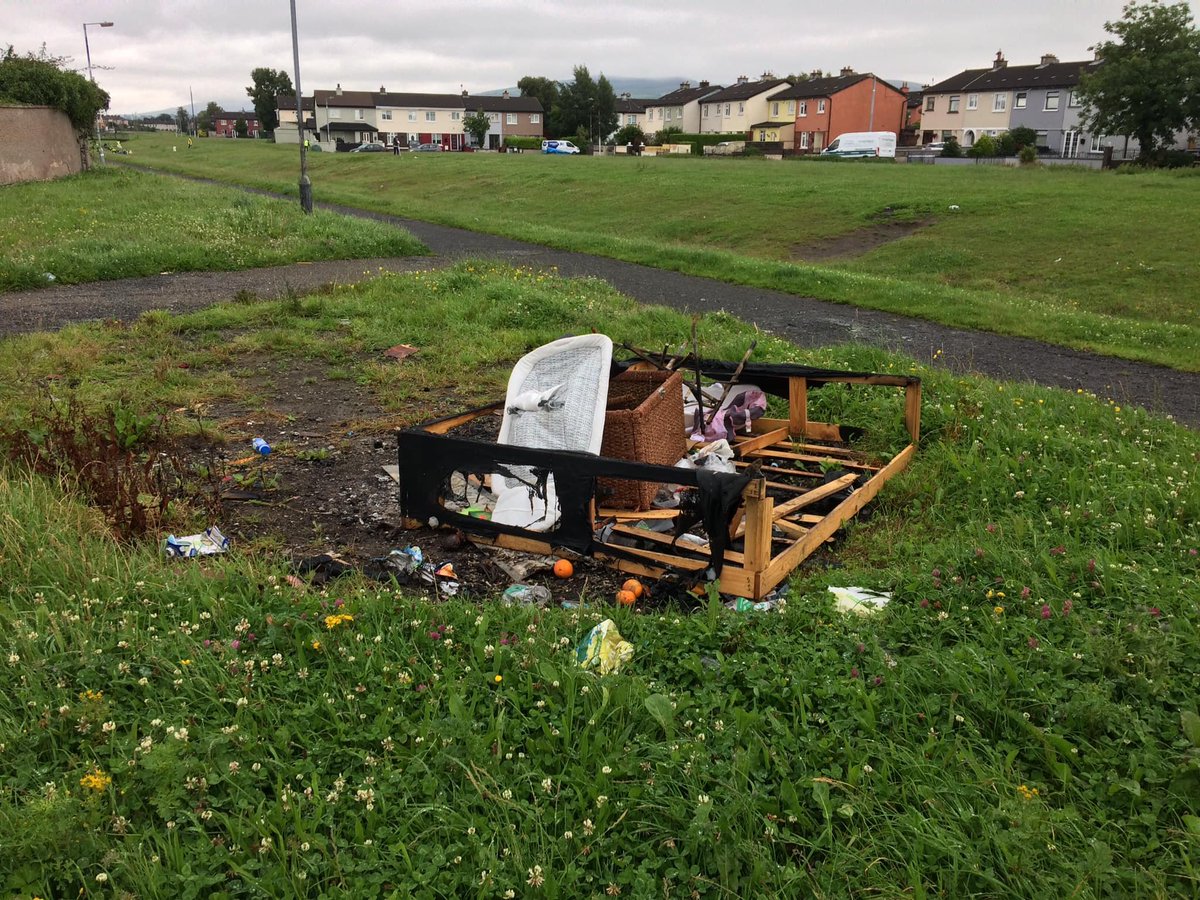 DodderAction's tweet photo. 21 volunteers met in Jobstown today, including South Dublin County Councillors Baby Pereppadan, Sandra Fay and Alan Edge. We collected 63 bags of rubbish, 2 large TV’s, one small TV, power washer, a double bed, baby’s chairs, the bonnet and headlights off a.............. 1/3 https://t.co/ZjLFa1QRX2