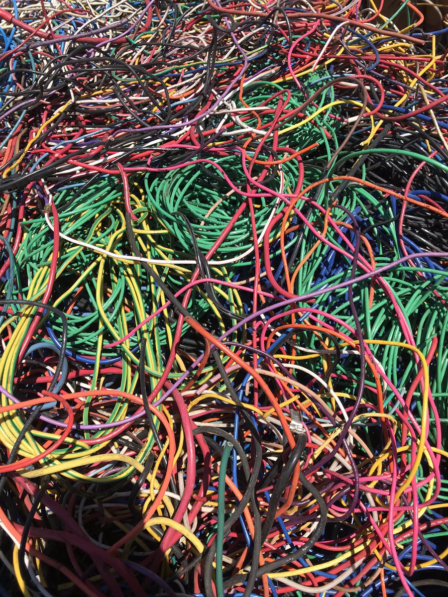 RyanTMcArthur's tweet photo. Scrapping helps remedy OCD. Properly sorted # 2 copper wire. #screenshotsaturday https://t.co/PwpqjYJy9z