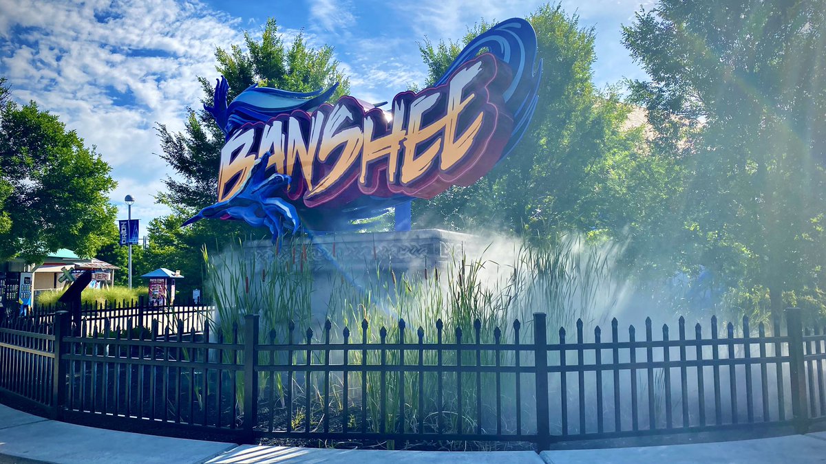 chadshowalter's tweet photo. Even on a beautiful day that #KIBanshee sign is still creepy....@KingsIslandPR https://t.co/oJsH8TLr9K
