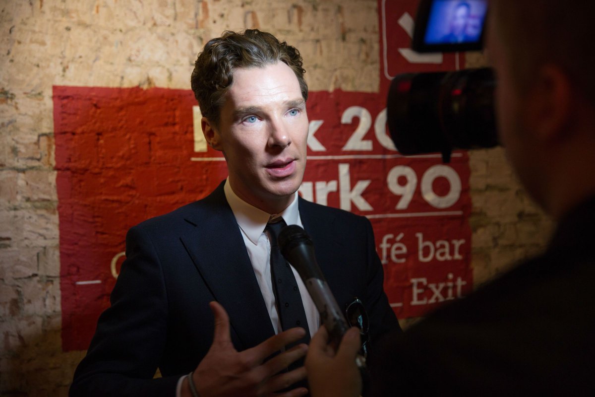 PARK THEATRE (2014): Benedict attended the 1st anniversary Gala. Interview:  (via  @YouTube)