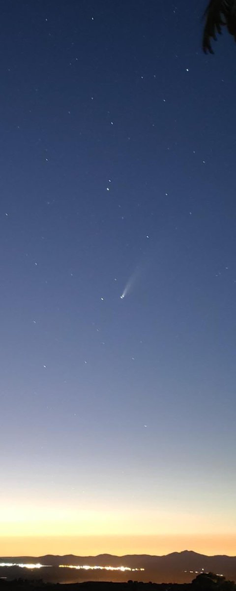 yoliiMG95's tweet photo. #NEOWISE https://t.co/oBLOqdgP9R
