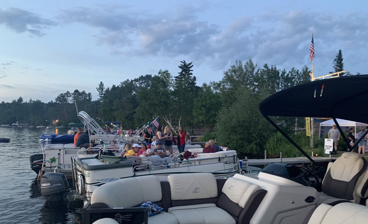 SunsetViewWI's tweet photo. Come by land or by sea! Our bustling Post Lake is known for its fun, summer recreation! 👙🚤☀️ 

#playtime #pontoonlife #partybarge https://t.co/dNvLyGueIB
