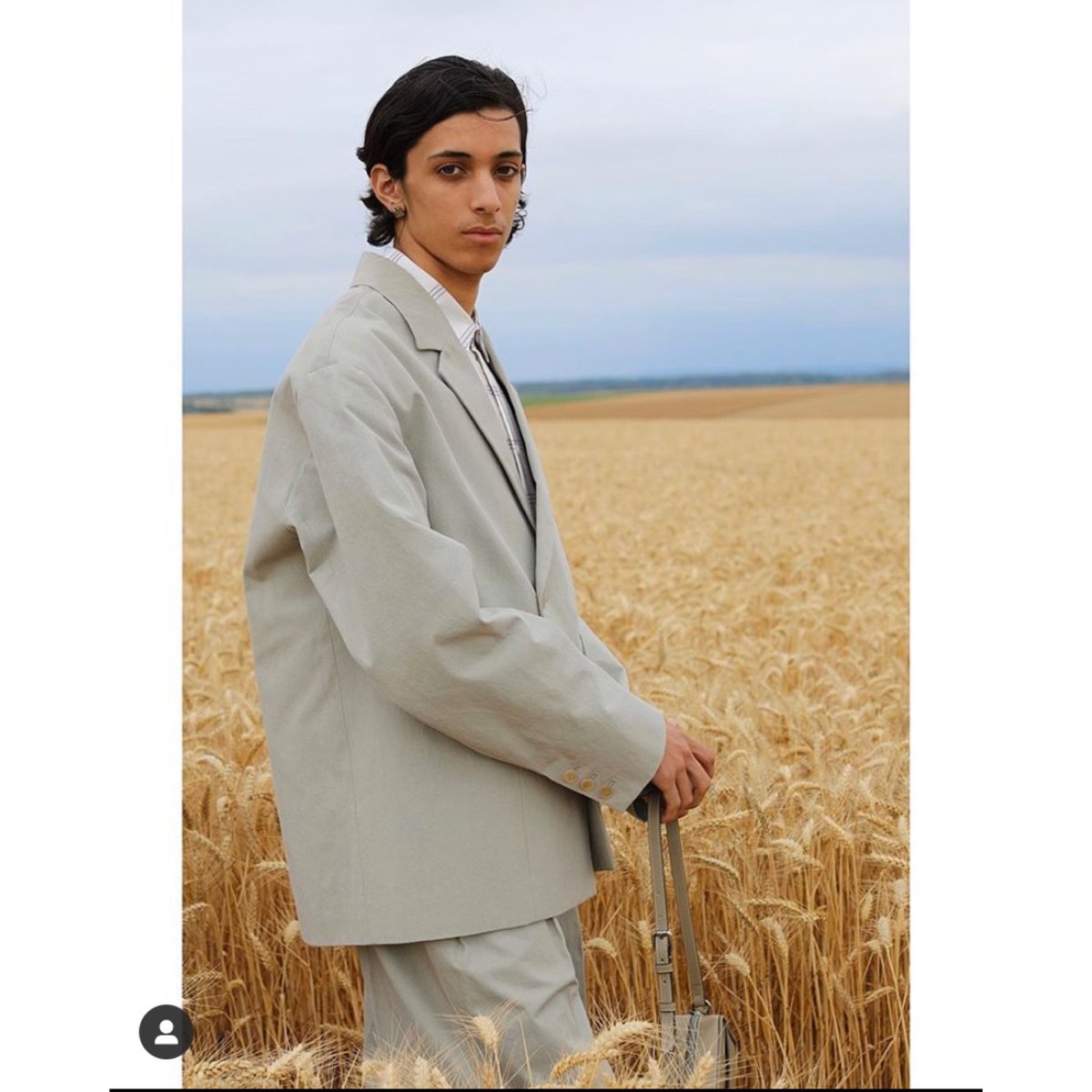youssef2paga's tweet photo. « L’AMOUR » de JACQUEMUS ✨🔥 https://t.co/tU8xHIh4J2