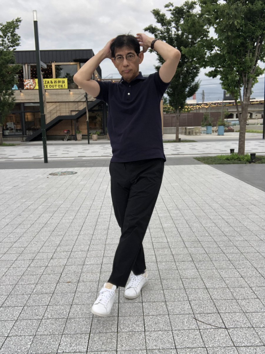 大山シュン スタイリストyoutuber 登録者13万人 本日 ユニクロuのブラウンtシャツにグローバルワークの エアカルイージーパンツ 靴はエアマックス97 今年はtシャツの色を変えるだけで着こなしのバリエーションがたくさん作れる 手抜きファッションの 大山シュン スタイリストyoutuber 登録者13万人 本日 ユニクロuのブラウンtシャツにグローバルワークの エアカルイージーパンツ 靴はエアマックス97 今年はtシャツの色を変えるだけで着こなしのバリエーションがたくさん作れる 手抜きファッションの