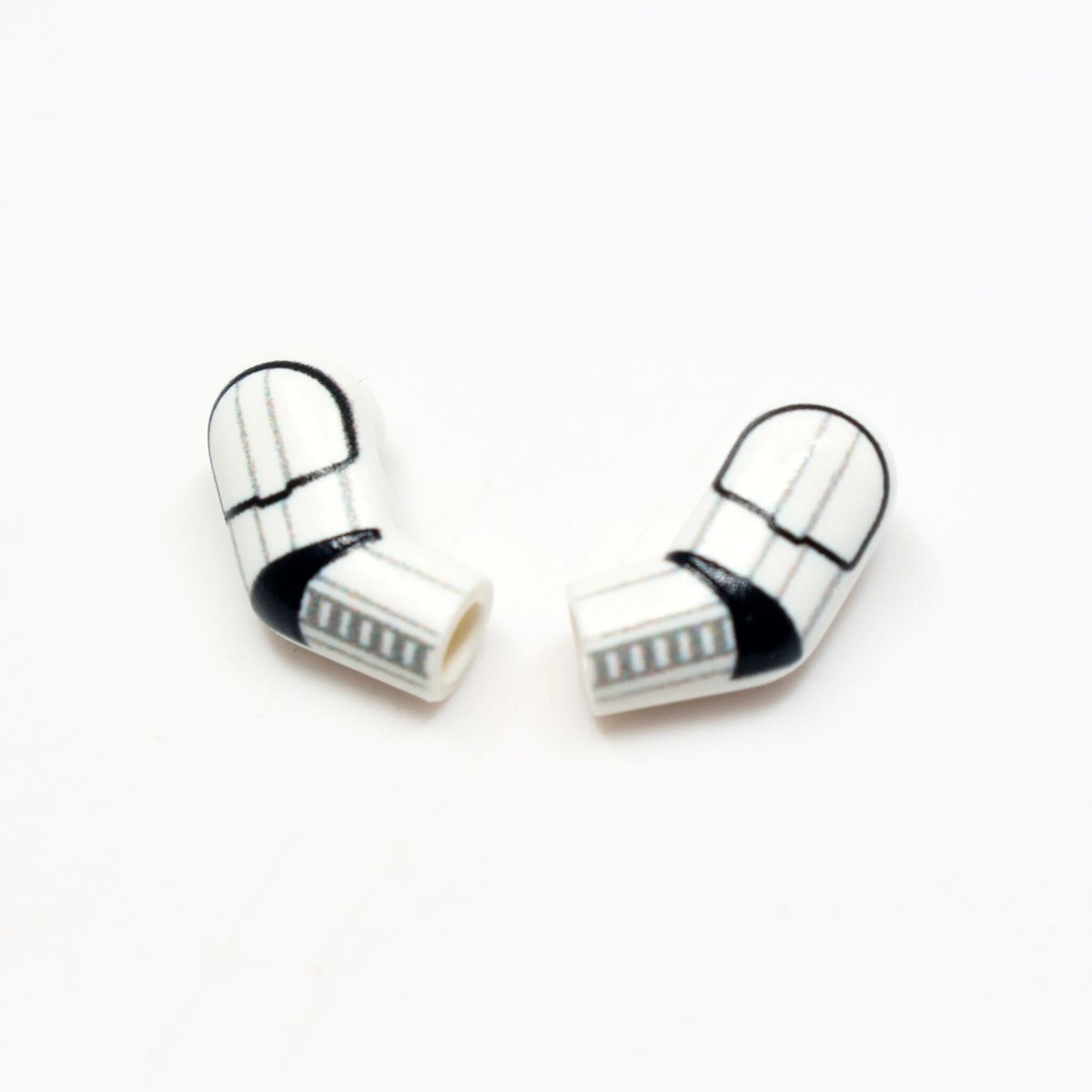 NEW RELEASES are now live on our online store!

Shop new Eclipse Strike™, comic tiles, printed arms, and much more:

eclipsegrafx.com/collections/all