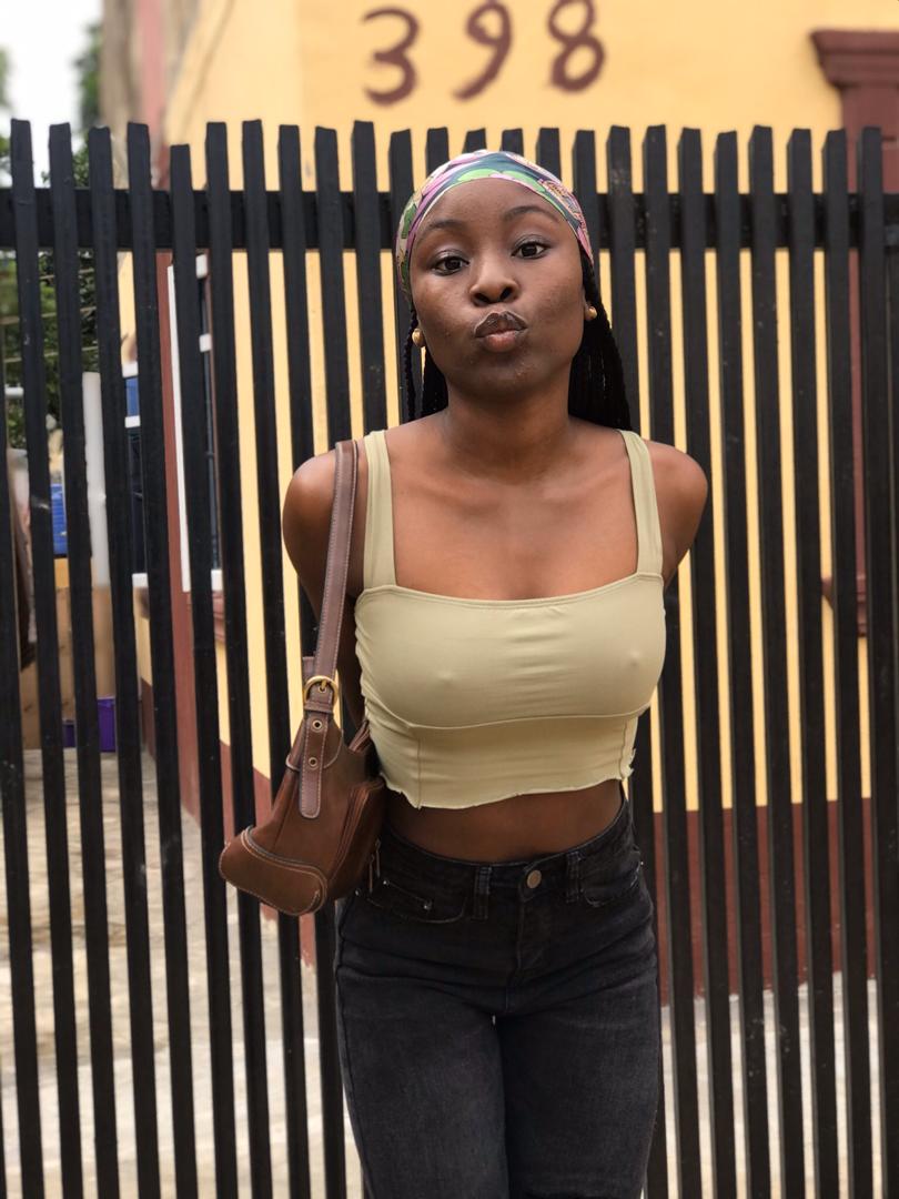 mofolarin_'s tweet photo. Titties sitting pretty or whatever. https://t.co/1yPkg27tfh