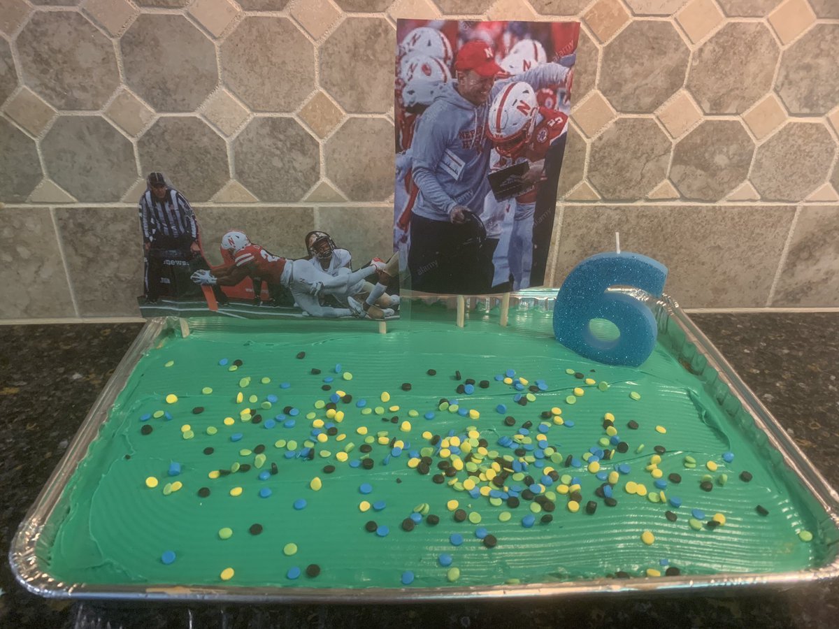 Birthday Boy: Mom, on my birthday cake, I want @coach_frost coaching and Ziggy @TrulyDevine_22 playing.
Me: 😳

*Searches Google Images*

Me: Tada!
Birthday Boy: This is the best birthday ever!!! 
Me: 🥰🥰🥰 

Happy 6th Birthday Nolan!  

@TrulyDevine_22 he loves #22!