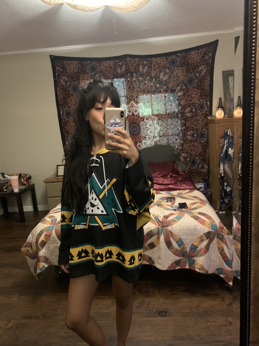 changinmyat's tweet photo. gonna live in this jersey till we’re back in the mountains 🥺 https://t.co/KF9vpLOgVc
