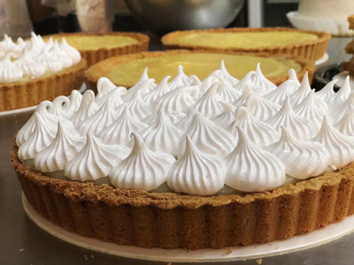 pan_navadelrey's tweet photo. 😍 Nuestro delicioso Pay de limón , te encantará 😋

#lemonpie #bakery #reposteria #cdmx https://t.co/Dkau24NFce