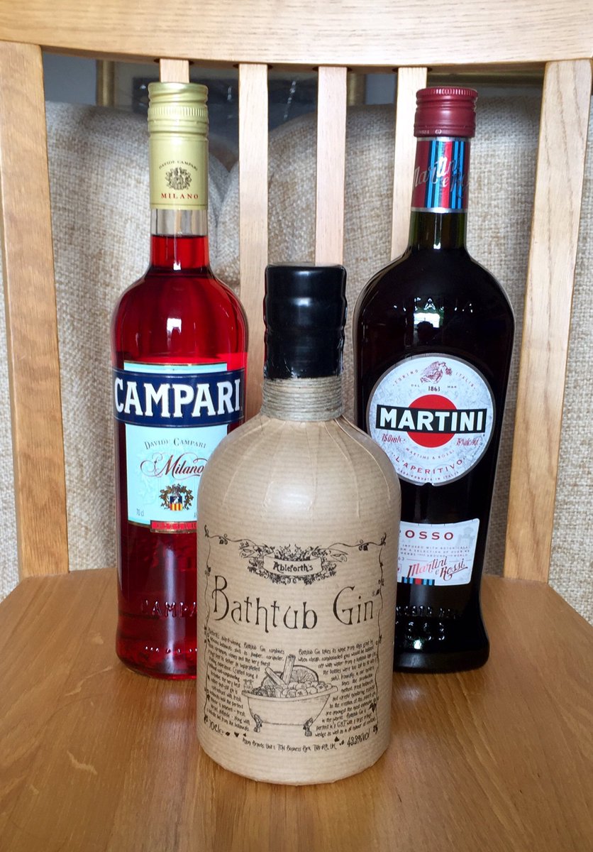 Minghowriter's tweet photo. @LewyLady #Campari #Negroni #Ableforths @bathtubgin @tarquinsgin #CornishCrocus @MasterOfMalt #NegroniBundle 😋🤪🙂🍸 https://t.co/4GKzvQuG2F