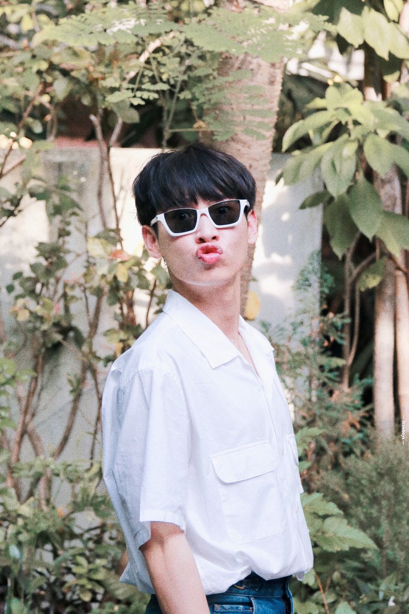 PhunsawatK's tweet photo. พี่เต น้อนกัน #SINGLETAKECHALLENGE
#AISxSAMSUNG #กันอรรถพันธ์ #กันอรรถพันธ์น่ารักกว่าที่คิด https://t.co/Z4XlWeNTEM