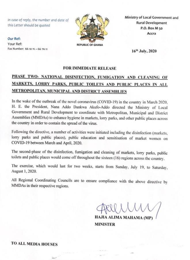 BakuoroS's tweet photo. The step taken by Government of Ghana to have all markets disinfected is good step towards the fight of COVID19. #ZoomlionDisinfect @ZoomlionLtd @mlgrdgov @NAkufoAddo @moigovgh @konkrumah https://t.co/oBXa7VpXLo