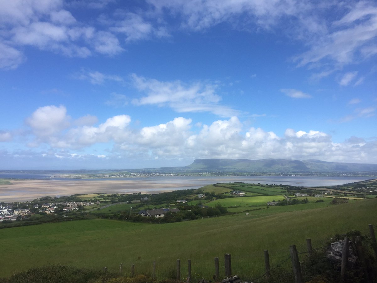 lisashieldsmcd's tweet photo. Beautiful view from Knocknarea summit and sand dune surfing at Strandhill ❤️ #Sligo Only an hour up the road https://t.co/Bi7NgnovYi
