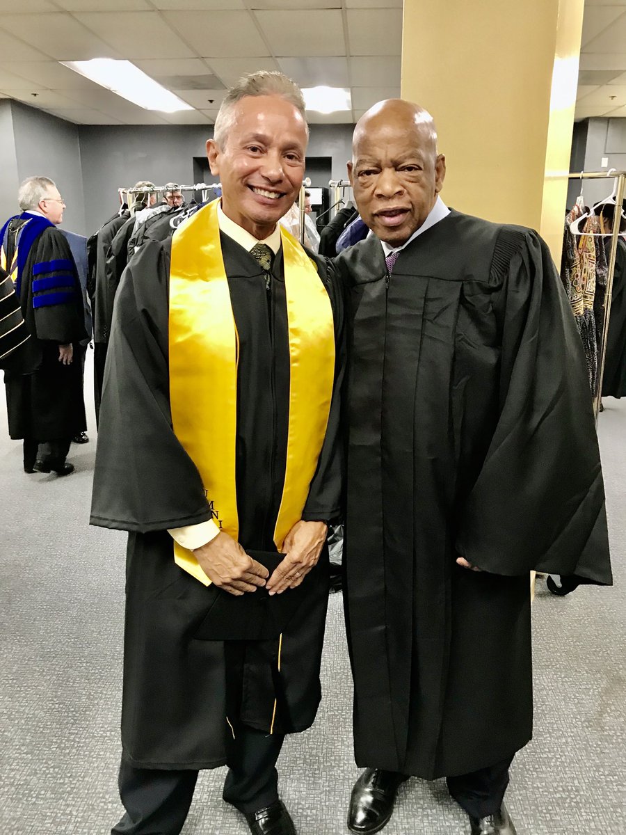 JuanRod234's tweet photo. With John Lewis at Framingham State University’s commencement. He inspired our graduates to “build bridges not walls” and to be “headlights” to move forward to make our country a better place. He was soft spoken, engaging and a person who commanded respect. https://t.co/ykW8DJY3tq