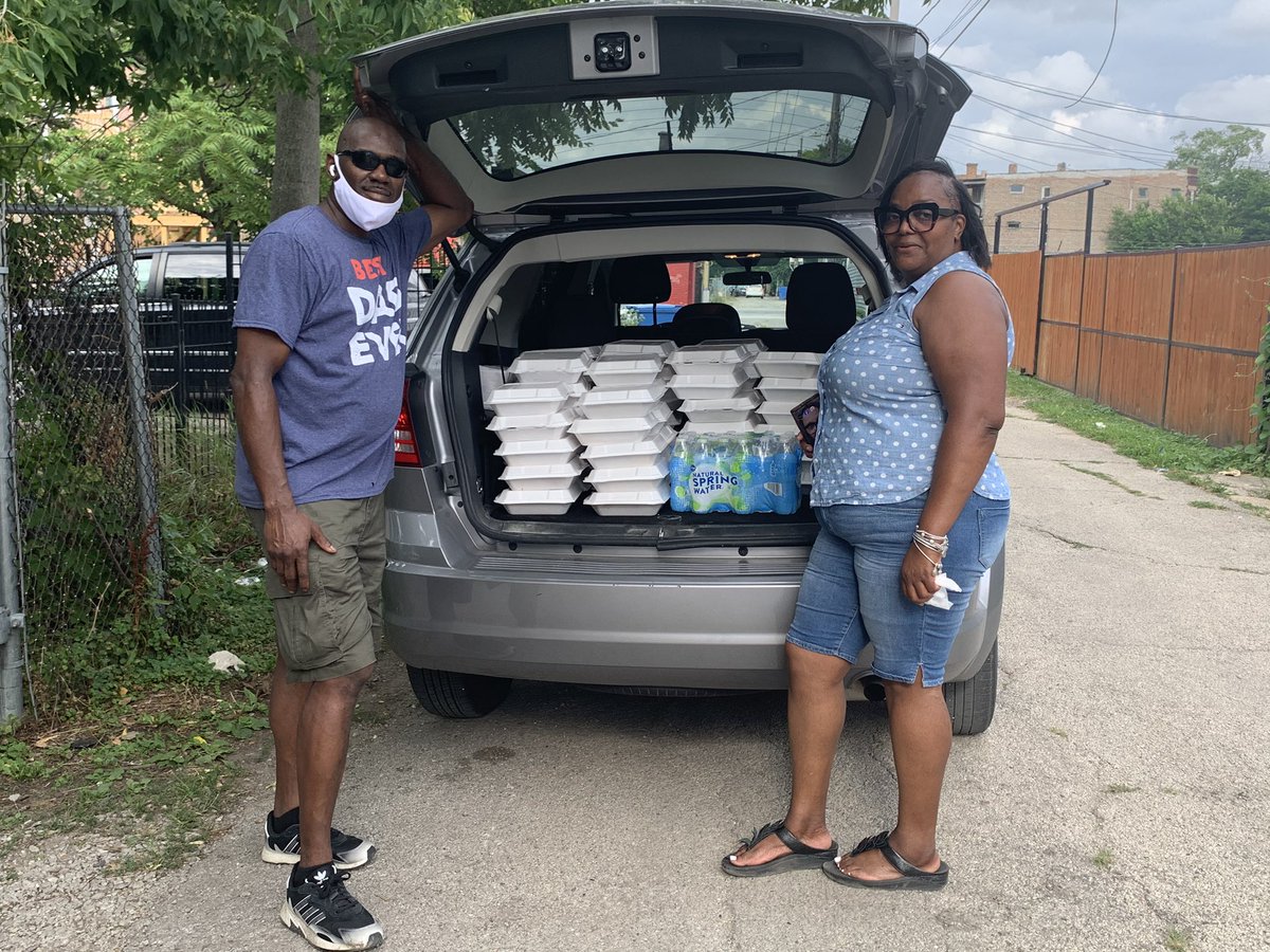 MsCynthia54's tweet photo. Today we celebrate the life and home going services for my brother in law.  We will surely miss seeing him. We wanted to blessed others. We are a blessed family. My niece the First Lady and her husband who is the pastor of Pleasant Grove Baptist Church are passing out food. https://t.co/HOIX6mXZi6