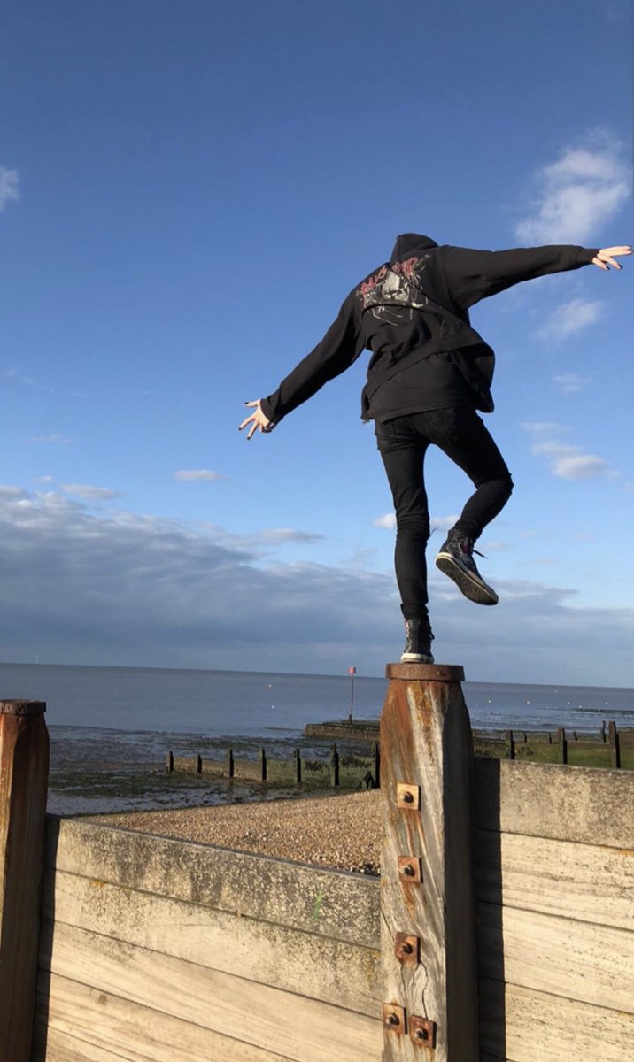 _wdhs_'s tweet image. Same energy