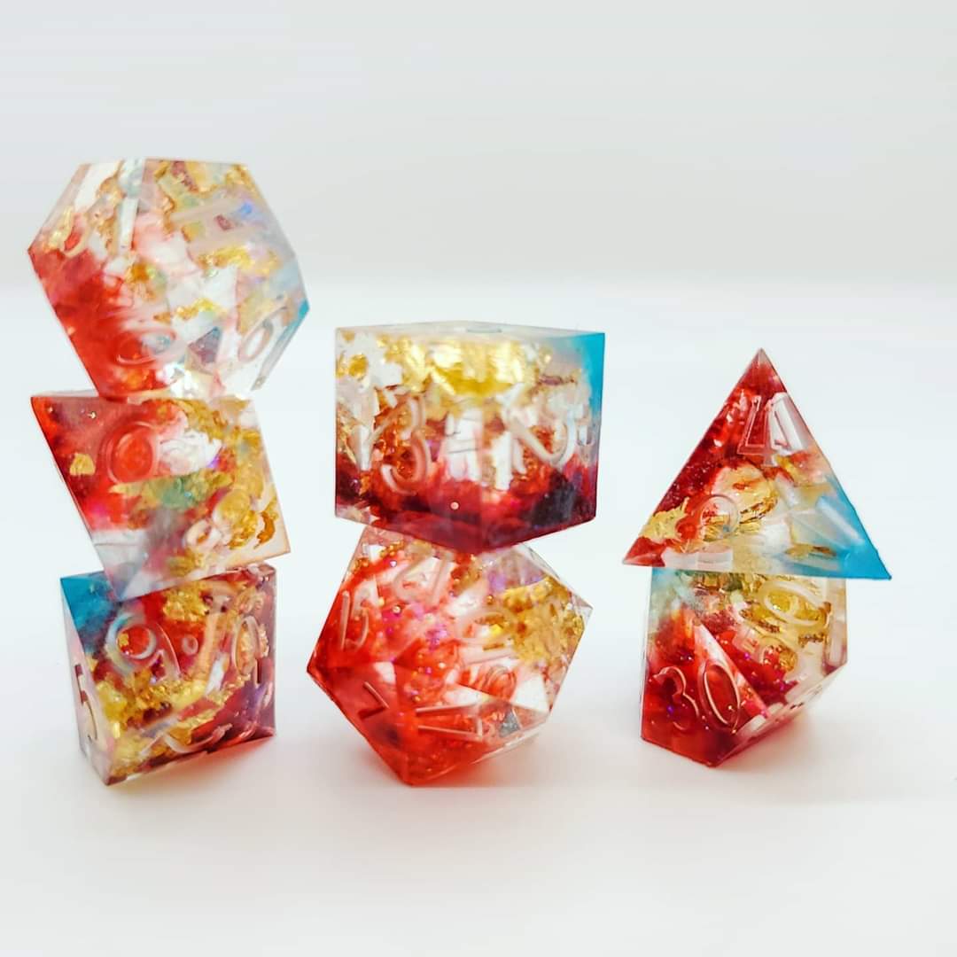 AvalonDiceCo's tweet photo. Chandra || a beautiful but dangerous union of sorcery and flame. Uninked & unsanded.
#avalondice #handmadedice #homebrewdice #resindice #rpgdice #dnd #dnddice #diceporn #dice #dicemaker #ttrpg #ttrpgdice #pathfinder #pathfinderdice #goblindicehoard https://t.co/90Z0YAFqc3