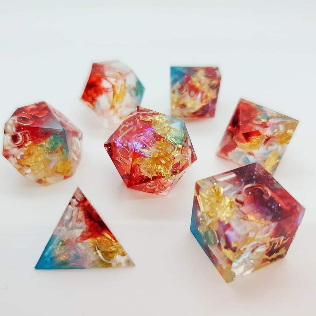 AvalonDiceCo's tweet photo. Chandra || a beautiful but dangerous union of sorcery and flame. Uninked & unsanded.
#avalondice #handmadedice #homebrewdice #resindice #rpgdice #dnd #dnddice #diceporn #dice #dicemaker #ttrpg #ttrpgdice #pathfinder #pathfinderdice #goblindicehoard https://t.co/90Z0YAFqc3