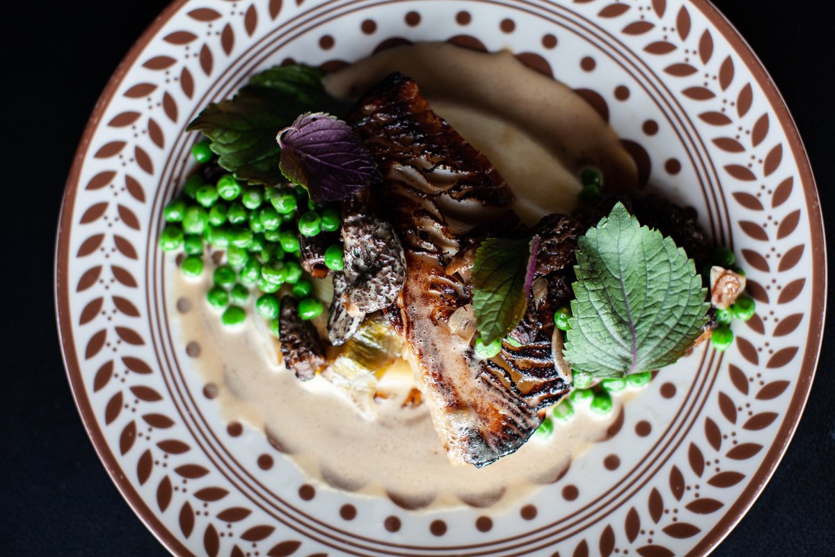 Roasted black cod, mashed potato, peas, mushrooms, cedar jus. Now on our dinner menu.

#wolfinthefog #tofino