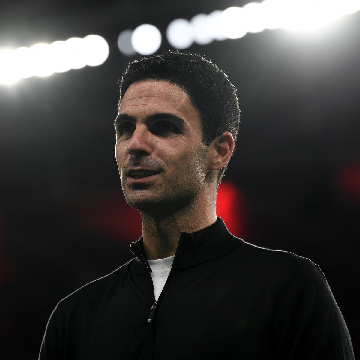 Arsenal's tweet photo. 🎶 But there's nobody better... than Mikel Arteta... 

🏆 #EmiratesFACup https://t.co/I7SBWk1mIi