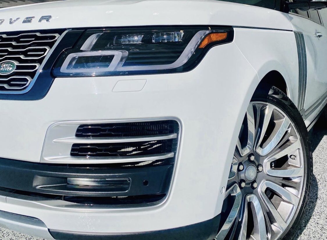 STGAutoGroup's tweet photo. Range Rover Sport Edition ❄️
•Ride•In•Style• #STGautogroup #RangeRover #RangeRoverSport https://t.co/oCRuzF8uJH