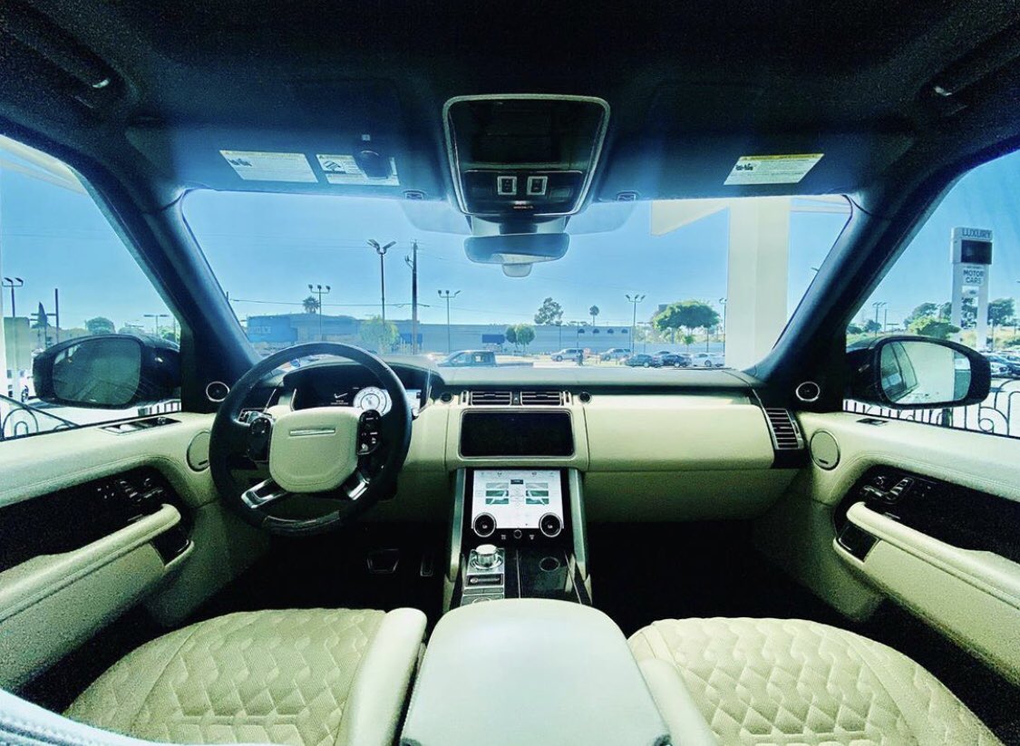 STGAutoGroup's tweet photo. Range Rover Sport Edition ❄️
•Ride•In•Style• #STGautogroup #RangeRover #RangeRoverSport https://t.co/oCRuzF8uJH