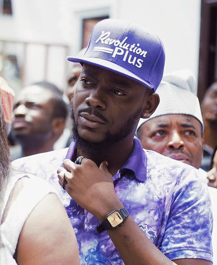 A short thread of Adekunle Gold as Pringles