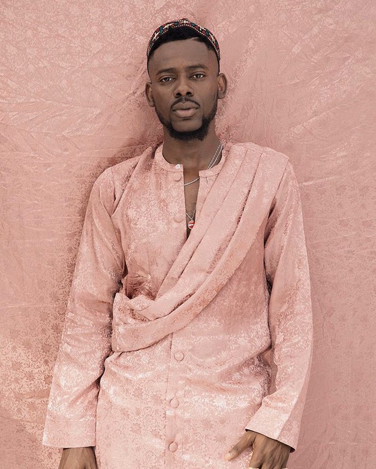 A short thread of Adekunle Gold as Pringles