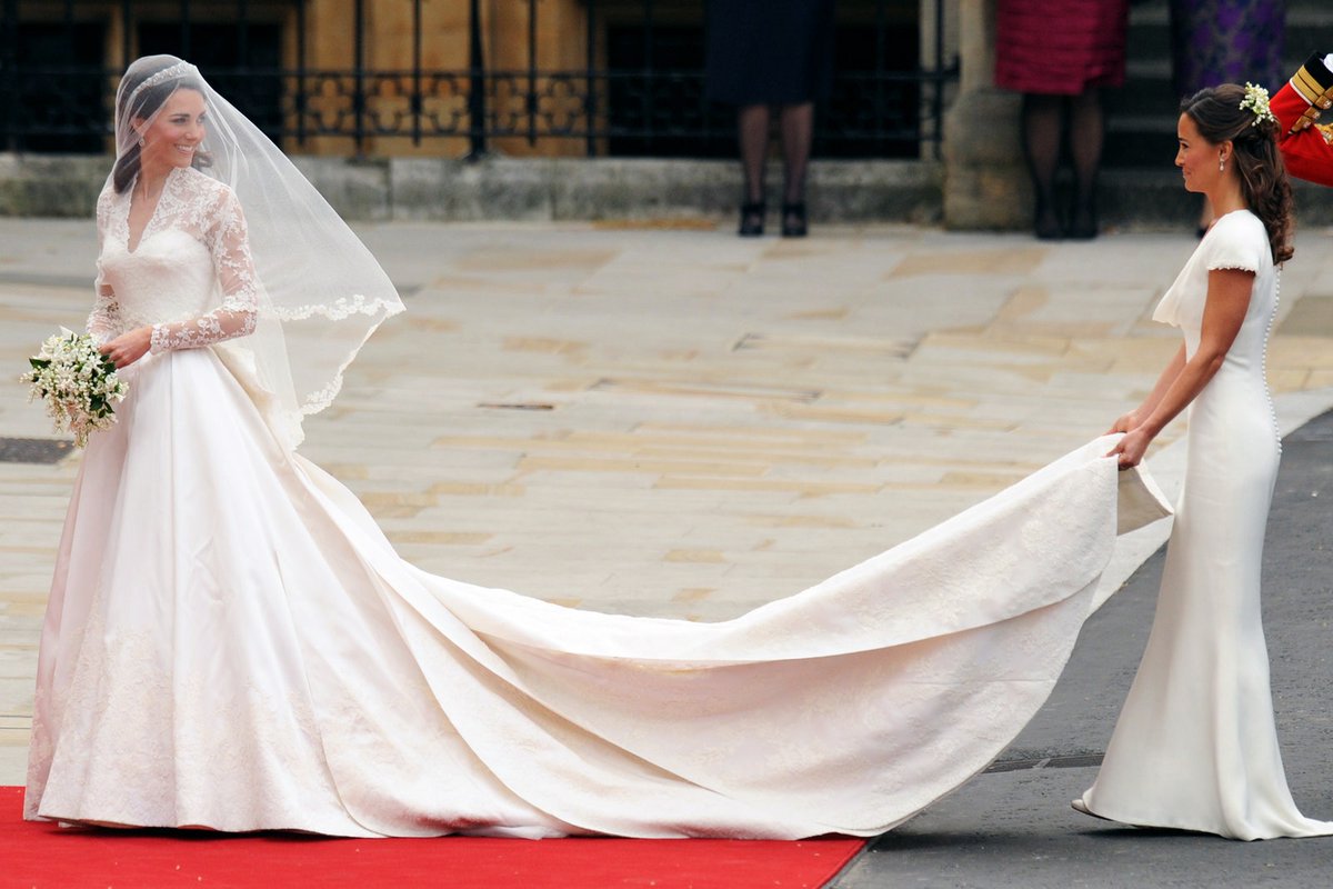 Number Six Pick: Catherine, Duchess of Cambridge I love the dress. The dress might be my most favorite, but the tiara is not cute and the heavy makeup brought down the whole look.