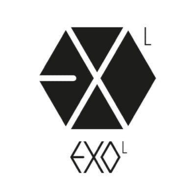 ExoMeil's tweet photo. @suho_guardians @weareoneEXO القديم اكيد @weareoneEXO https://t.co/8Nw1PnuE9q