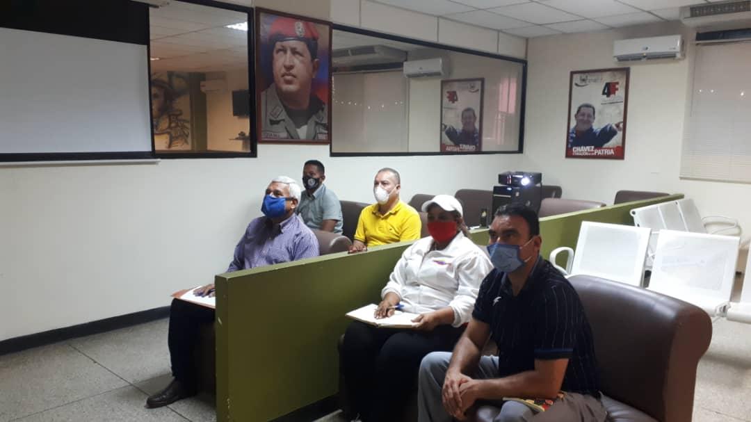 #18Jul #ProteccionIntegral desde #Trujillo #Venezuela #VenezuelaEnBatallaVictoriosa #Alcaldes en Video Conferencia sobre los Tributos Municipales. Con @ErikaPSUV @PsuvTrujillo19 @PartidoPSUV nueva estrategia de tributos municipales. @GobDeTrujillo @ejalvarezg @QuevedoGioconda