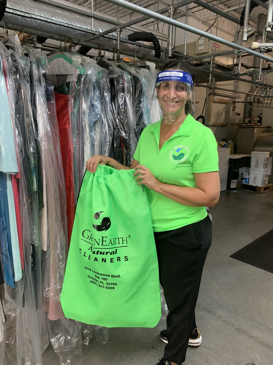 oviedocleaners's tweet photo. This is Belinda! Owner, operator, environment lover! We are adhering to all social distancing precautions and making it easy for you with our new GREEN ROUTE!! Sign up for FREE PUCKUP AND DELIVERY! 💚🌎

Call us at 407-977-2209 to schedule your FREE pickup and delivery!! 🌎💚 https://t.co/I0fzU9i1U8