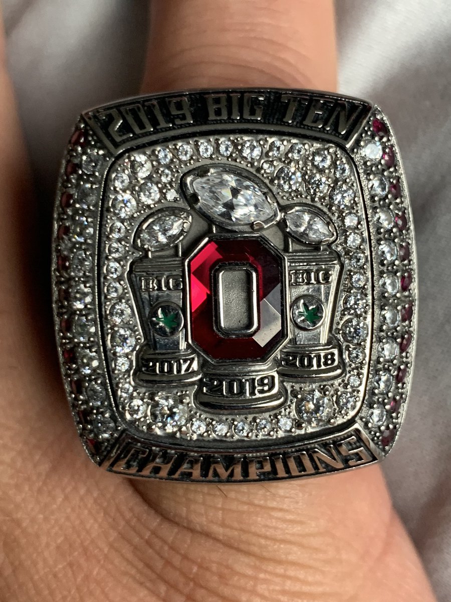 TimPotterGrace's tweet image. He let me try it on😎, but had to leave it in C-bus.😉Thanks @noah_potter10 for the thrill! #ChildhoodDream #Number97 #Repeat2020 #GoBucks