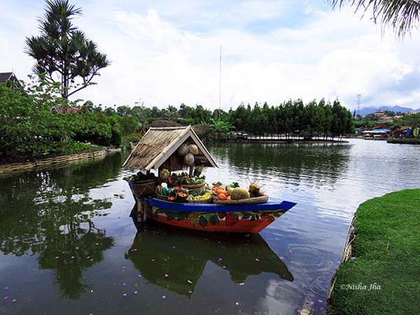 Cemonde's tweet photo. There's much more to Indonesia than Bali &amp; Jakarta. The country offers so many destinations &amp; experiences that one life isn't enough. Go beyond Bali this time. 😊
https://t.co/b9rZs4vQcx by @Cemonde 
#travel #TravellerPride #travelblogger #indonesia #beyondbali https://t.co/3XhnLMiuO9