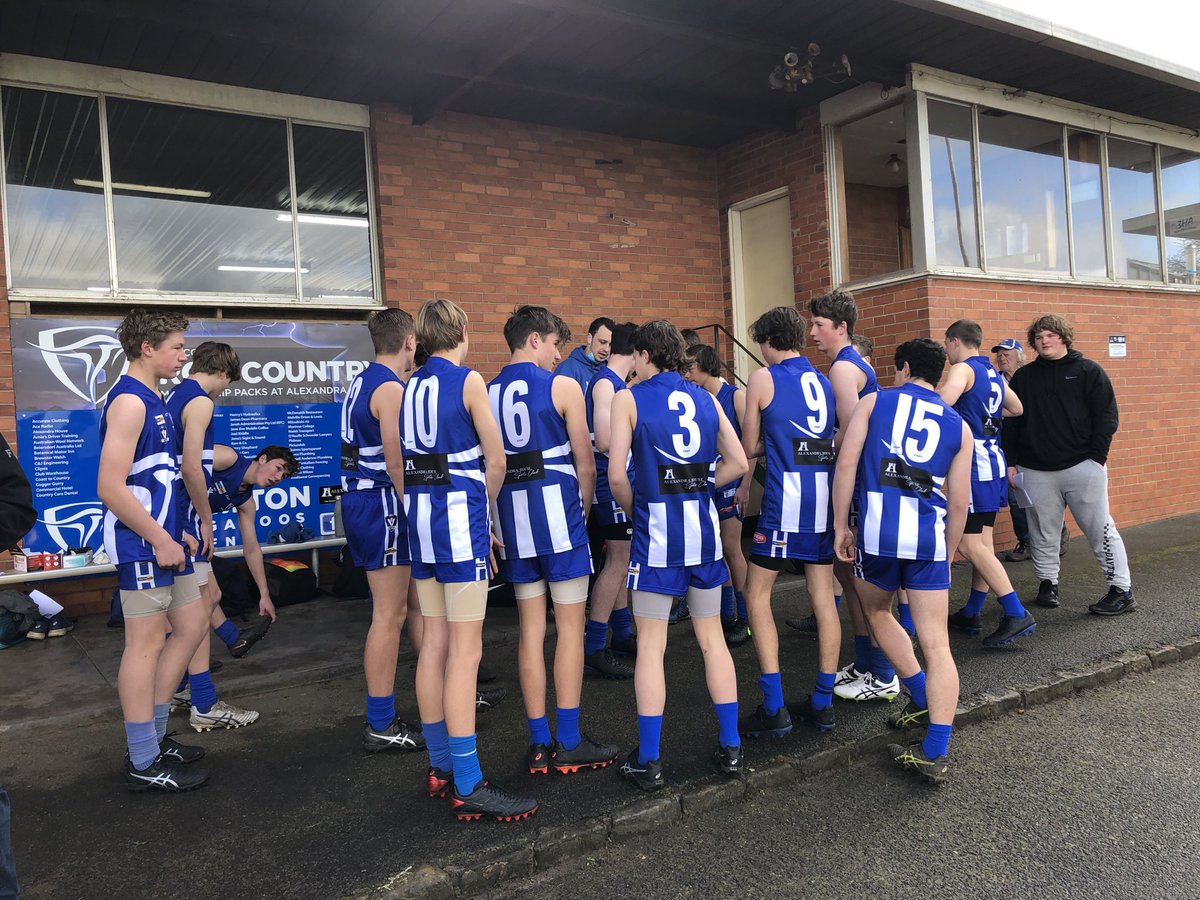 Great to have junior football back in the South West. History today as the Portland JFA and the Hamilton Kangaroos JFL ⁦<a href="/HKFNC/">Hamilton Kangaroos</a>⁩ merge to form the Greater South West JFL in U11’s,U/14’s and U16.5 age groups ⁦<a href="/aflvic/">AFL Victoria</a>⁩ ⁦⁦⁦⁦<a href="/AFL_WD/">AFL Western District</a>⁩ Well done to all involved