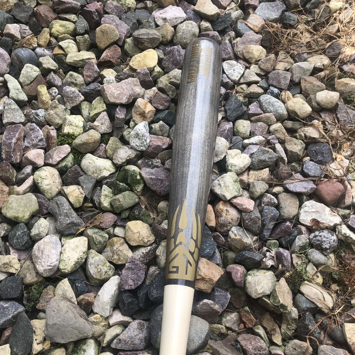 GrizzTimber's tweet photo. Finally delivered these sweet piece of lumber to @BrockReller20 of @UMNCrookstonATH and @duncan_brenden of Spokane Falls CC #GrizzTimber https://t.co/2Y1LeU00Ai