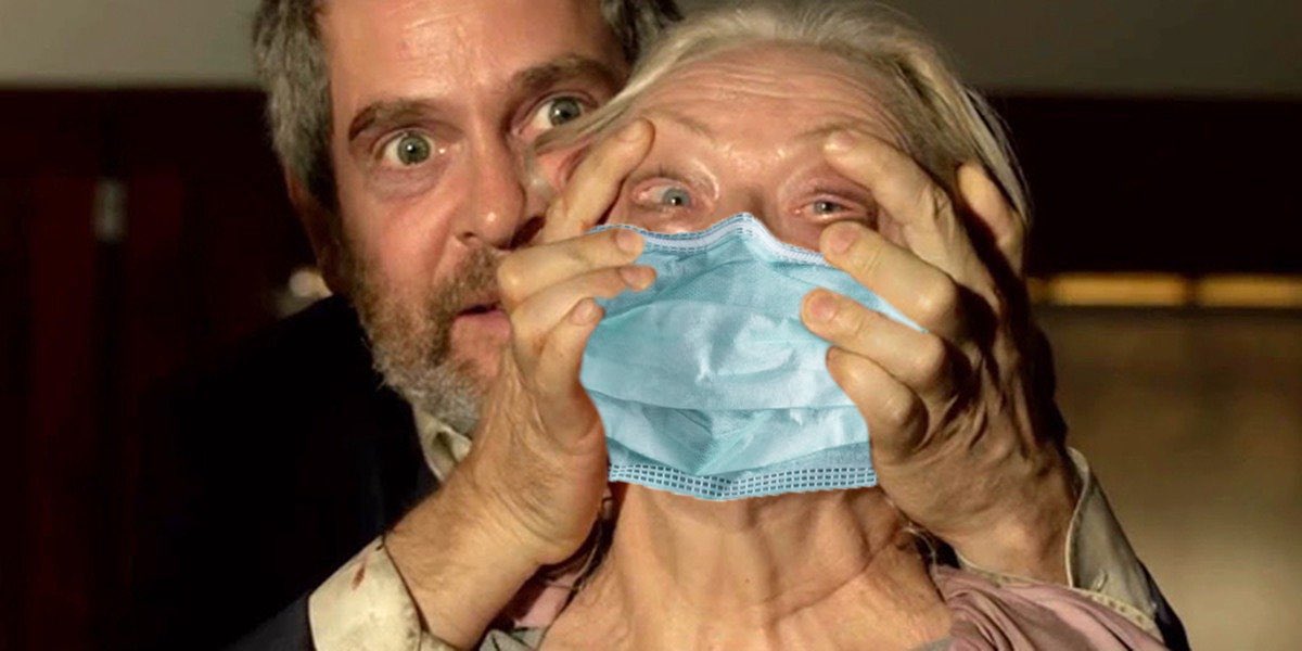 themike_a's tweet photo. #antimaskers and conspiracy theorists to people who are simply protecting themselves.  #birdbox #garybirdbox https://t.co/RPODRZjZ1O