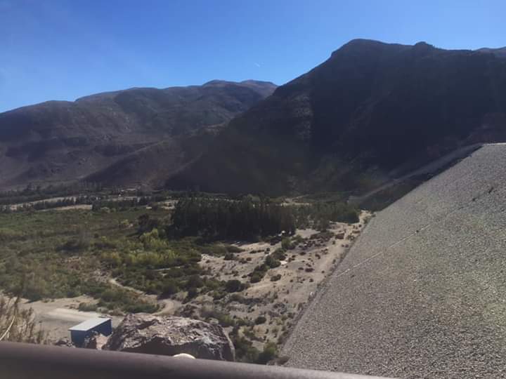 JEKALAMS's tweet photo. Lo que me recuerda face, año 2019 #Embalsepuclaro #puclaro #LaSerena #fotosdechile https://t.co/KfZlFCoT5R