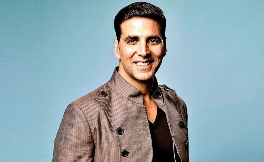 TRPTV2's tweet photo. [Exclusive!]StarPlus To Arrange A Special Episode On The Occasion Of #GaneshChaturthi......

With Special Guests Like:- #AkshayKumar #SonuSood #AliaBhatt #DivynkaTripathi https://t.co/sNursiIgEl
