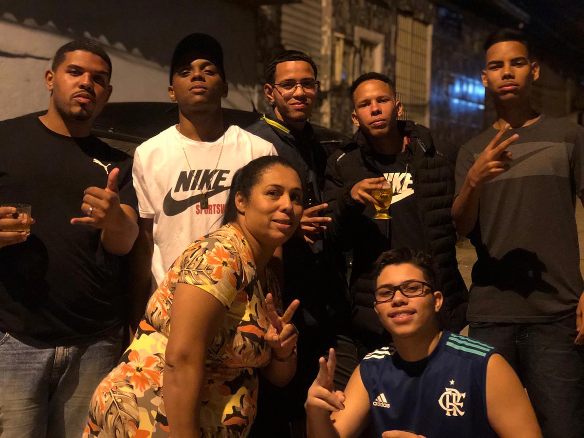 Sr_Neves_'s tweet photo. ✌✌ https://t.co/LlsvqfY3YY