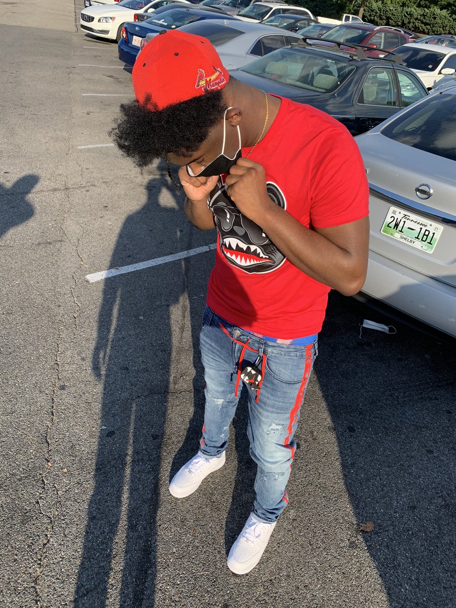 cxlebrityB's tweet photo. I couldn’t even change if you was tryna break a bill🍄🐾 #NumbaFoe #FreeM8b https://t.co/iI1Huwa6Z6